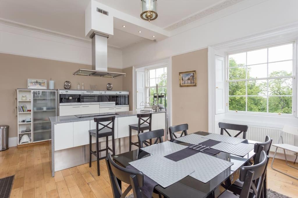 Prime Edinburgh City Centre - 4 Bed Penthouse Exterior foto